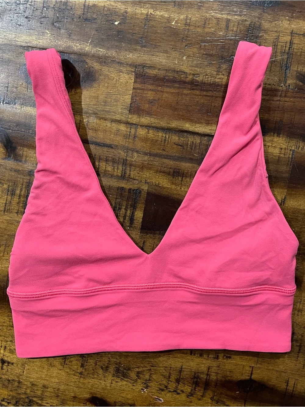 Lululemon Align V-Neck Bra Light Support A/B Cup Lip Gloss Pink Nulu Size 4